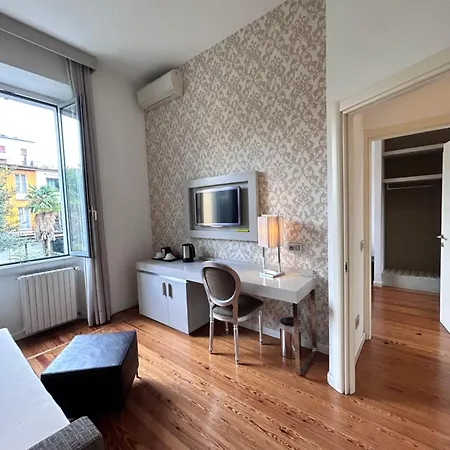 Welcome To Studi Affittacamere 4*